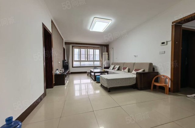 老文轩 精装三室 中层 新时代 东关国际