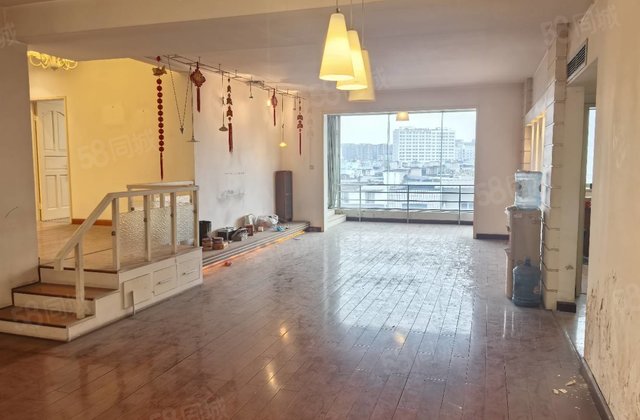 西油苑3室2厅174㎡185万二手房图片