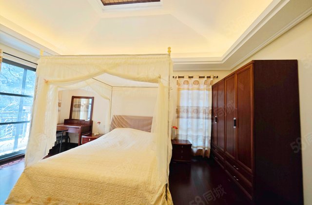 金碧御水山庄(别墅)4室2厅155.45㎡170万二手房图片