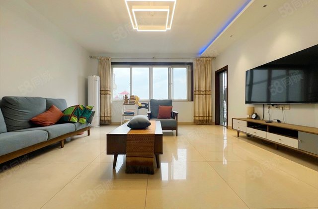 党校职工住宅小区4室2厅190㎡175万二手房图片