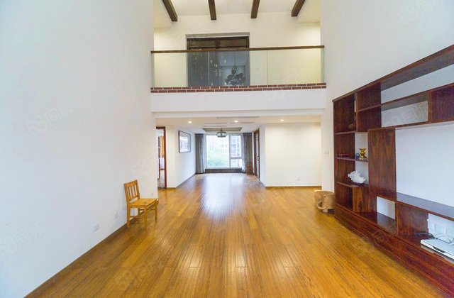 蓝鼎滨湖假日金榈园5室2厅177.6㎡468万二手房图片