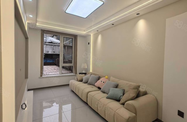 胜利桥北小区(功勋街)2室1厅70㎡69.5万二手房图片