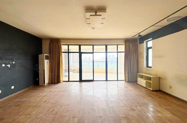 巨龙国际环岛社区5室2厅180.53㎡176万二手房图片