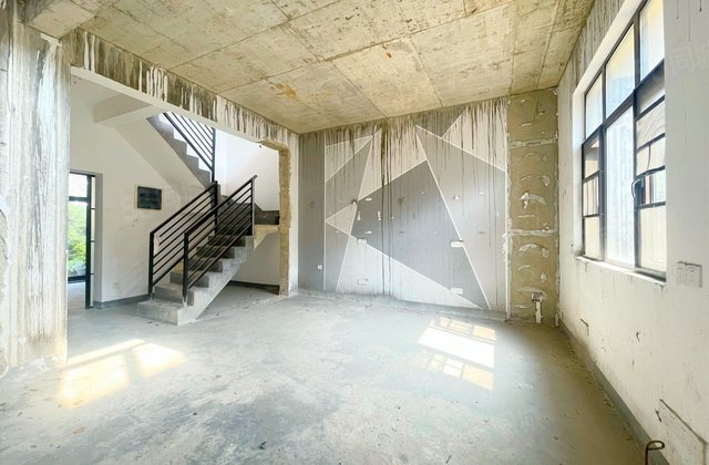 金地三千府(别墅)4室2厅140.66㎡168万二手房图片