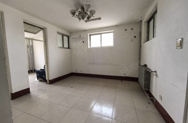 鼎舜花园！好位置！粮局家属院！观湖景！三居室！停车方便！