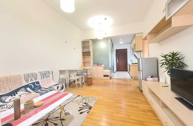 港隆国际(商住楼)1室1厅77.09㎡50万二手房图片