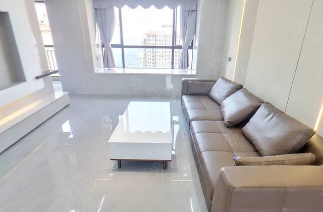 汇丰御园3室2厅133.1㎡65万二手房图片