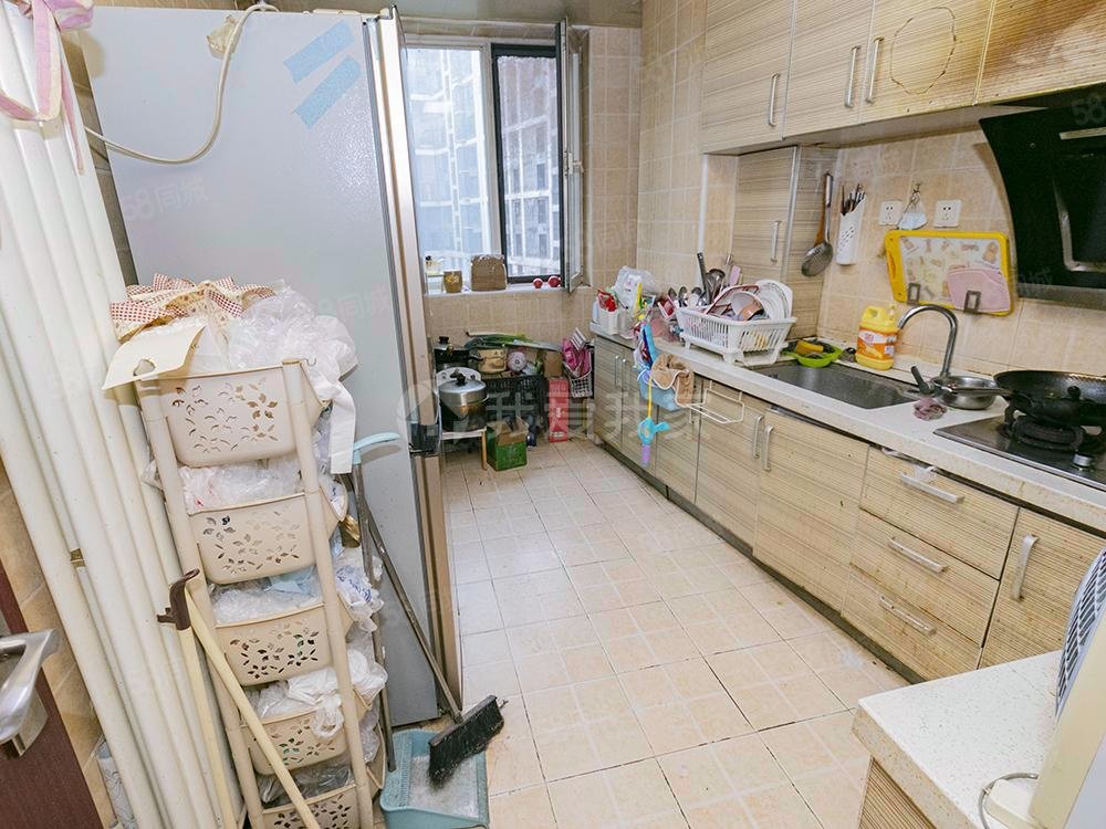 馬可匯4室1廳2衛(wèi)161.36㎡南北350萬