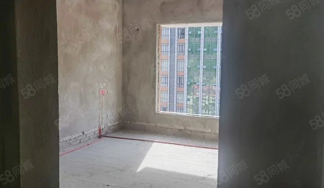 怒江世纪佳苑小区3室2厅137㎡62万二手房图片