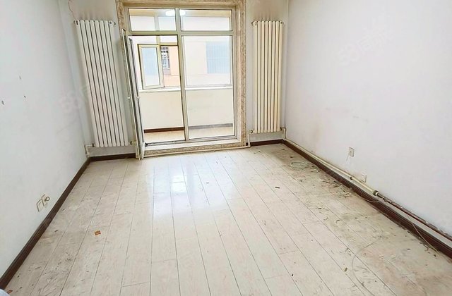 电力六小区2室2厅70㎡49万二手房图片