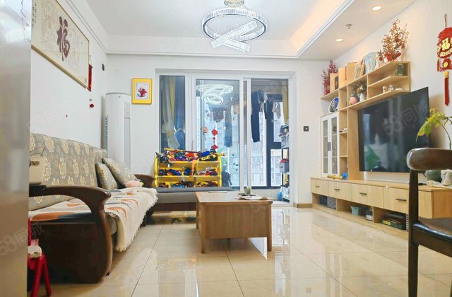 招商依云上城(二期)4室2厅158.21㎡139万二手房图片