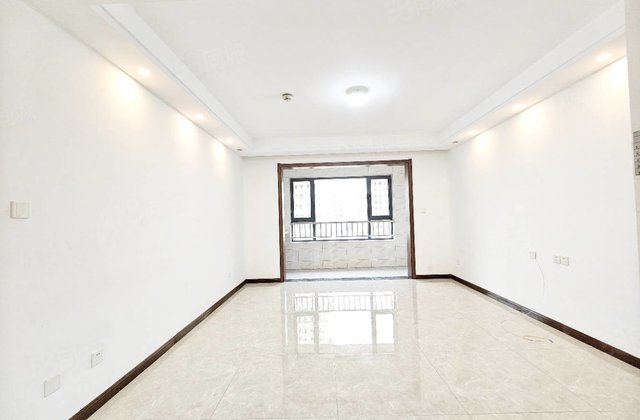 急售 九州新城 送车位送储 免大税 三叶草 金裕新城 文轩