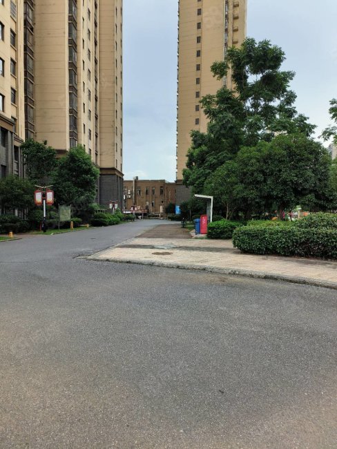 水寨瀛台3室2厅2卫125.59㎡南北61.6万