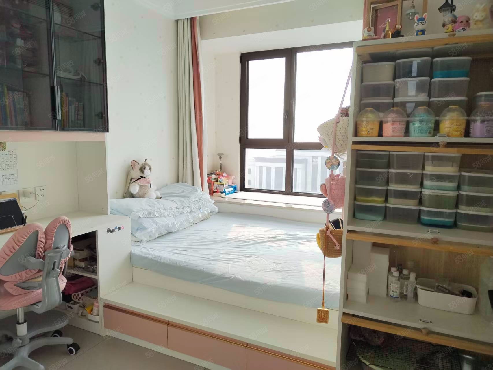 樾府3室2廳2衛(wèi)124.51㎡南北420萬