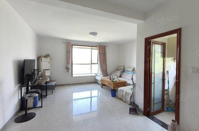 万达旁，莲湖花园，三室两厅两卫，带电梯，独梯独户，双阳台