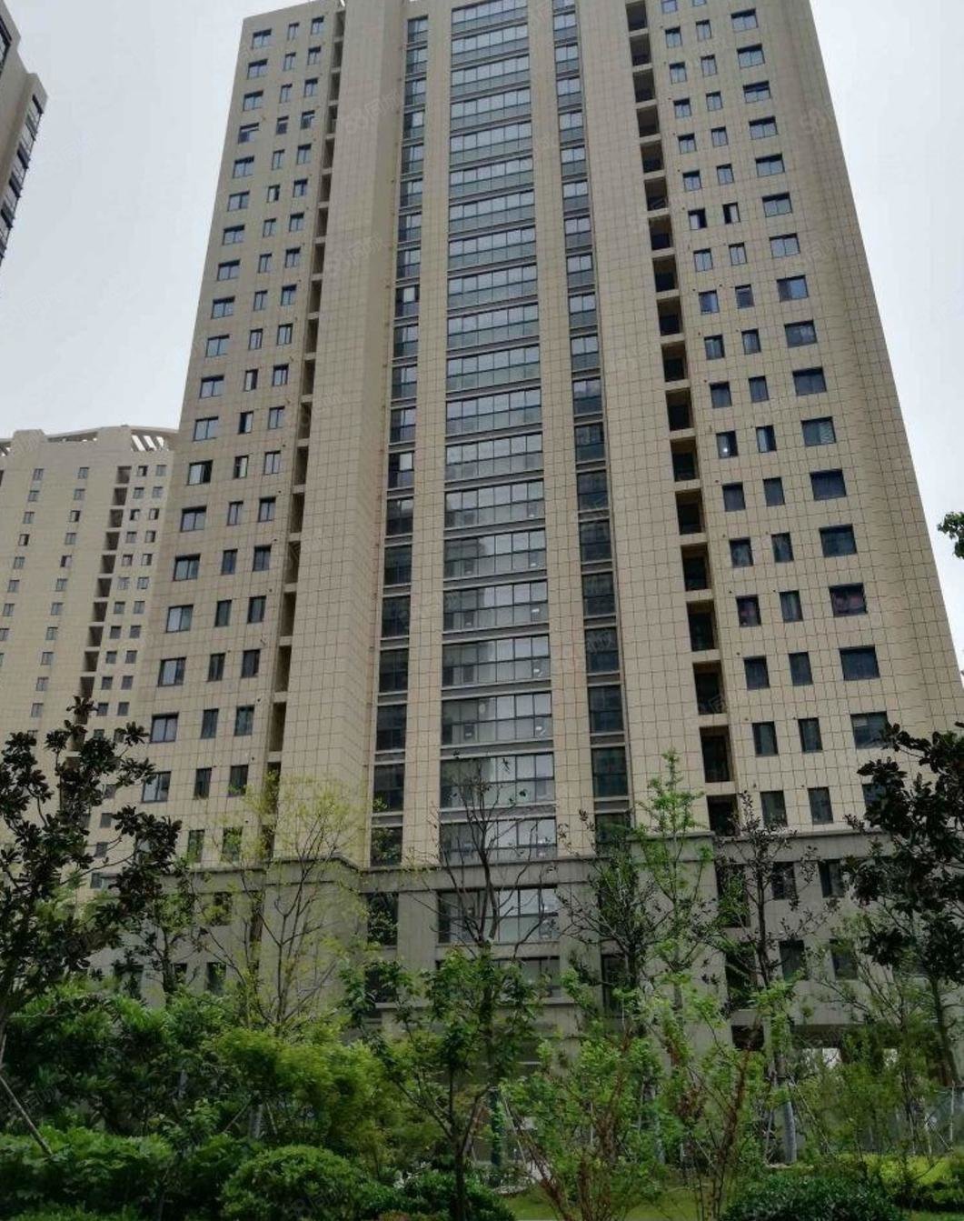 123平155万 送车位车库 满2年 有钥匙,幸福嘉园(新都)-盐城58同城