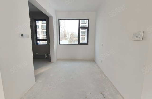 东文轩外国语 电梯洋房新房未住 颐中文苑 黄山壹品 有车储