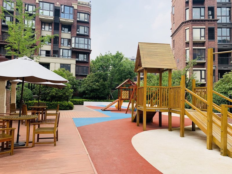 急售江北新区自贸区双隧道之间金地浅山艺境六层花园洋房不临街哦