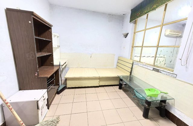 人民路49号院1室1厅43㎡24万二手房图片