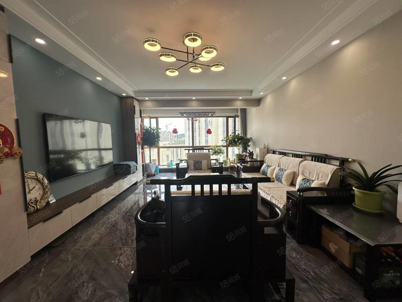 碧桂园悦江山3室2厅2卫125㎡南北88.8万