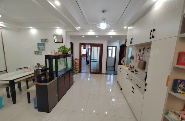 实验  东昌东 御润好家 精装洋房 免大税 车储齐全