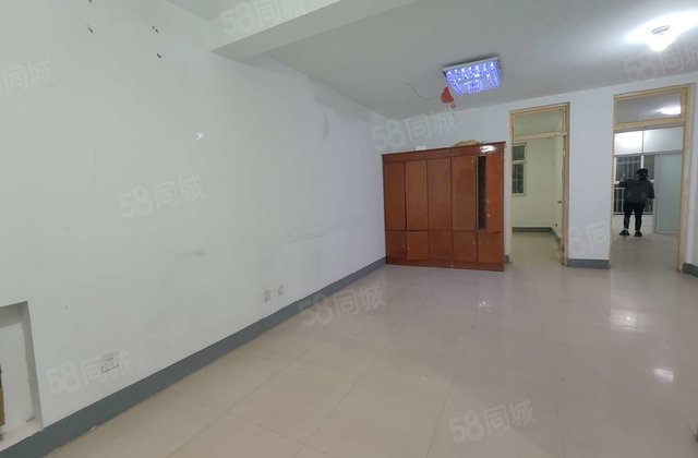 5万安家 38.9万 三室 万达 五中金丰园  多层地暖房