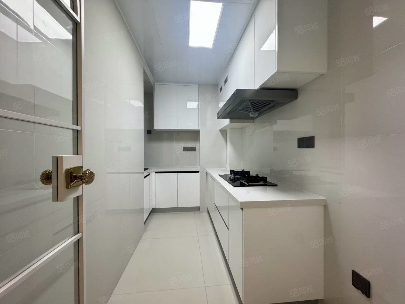 大洋五洲3室2厅1卫100㎡南北55.8万