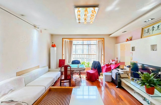 金星公寓3室2厅138.28㎡107.8万二手房图片