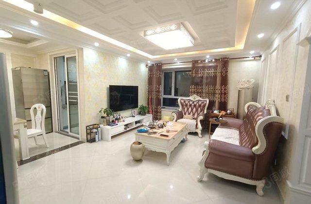 老文轩 龙湾 西安 山水 洋房 3室向阳 2卫 带车储免大税