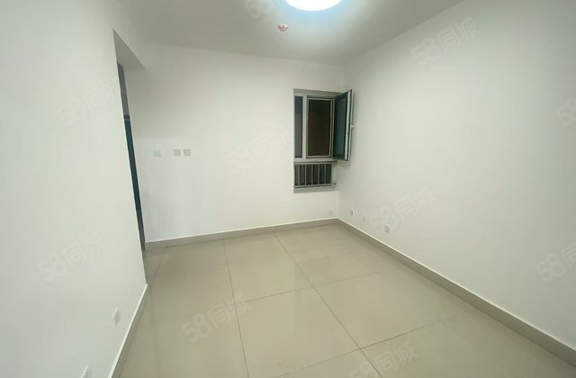 红旗 文轩 八中 新时代 附近 羡林苑 一梯俩户 中间 楼层