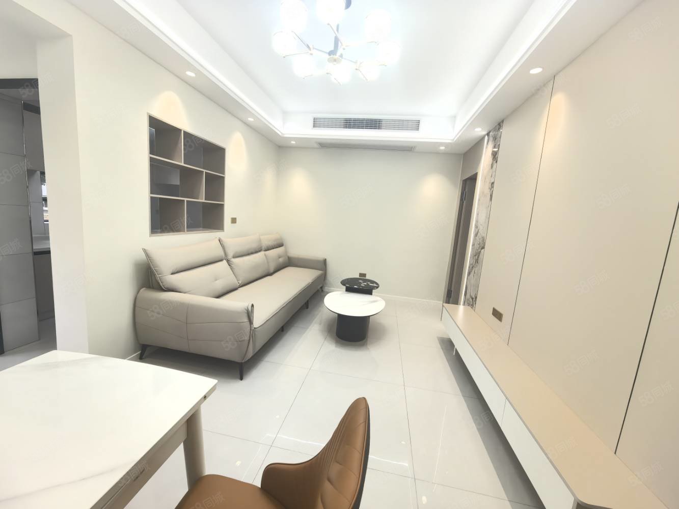 东信小区4室2厅1卫100㎡南北46万