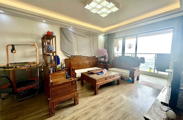 悦峰天誉花苑3室2厅116.14㎡145万二手房图片