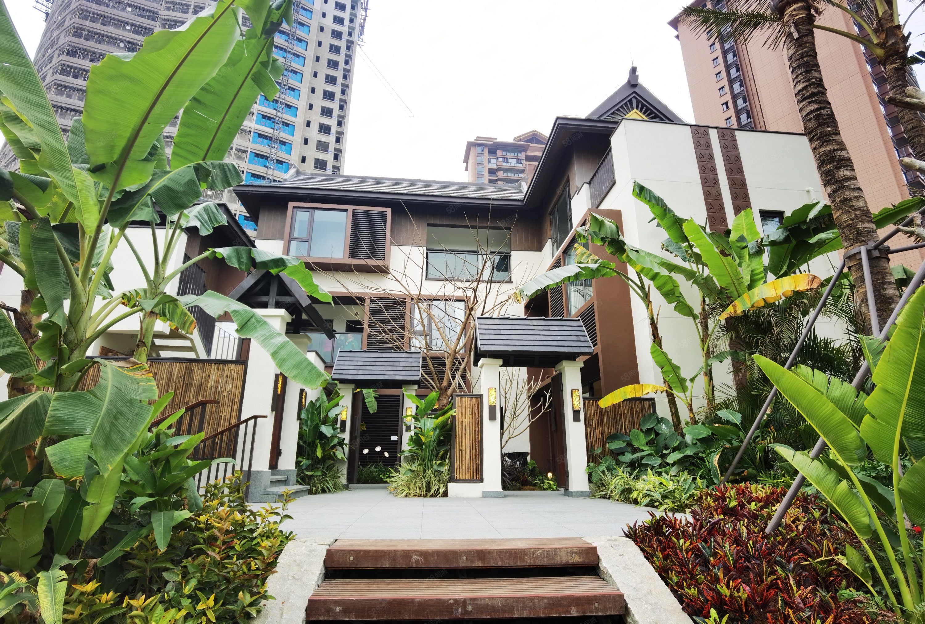 万科曼西缇(别墅)2室2厅1卫124㎡南北139万