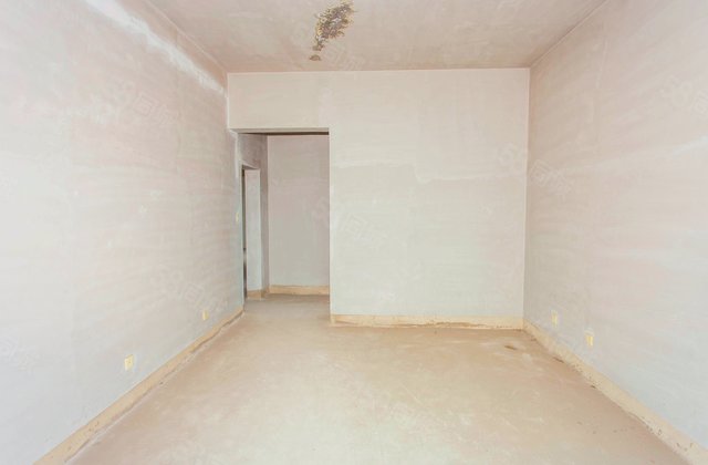 康居苑小区4室2厅187.57㎡200万二手房图片