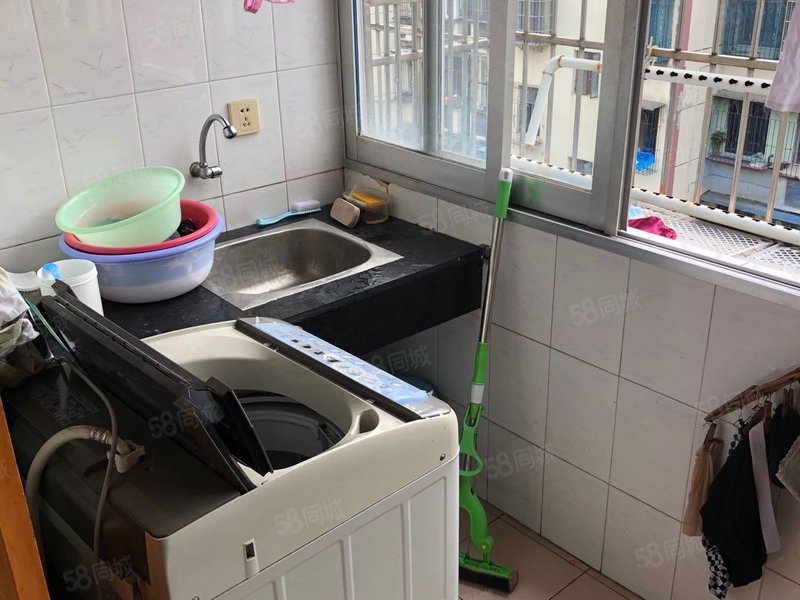 158万 54平 满二 丹凤三村 朝南 诚心出售 价格可议