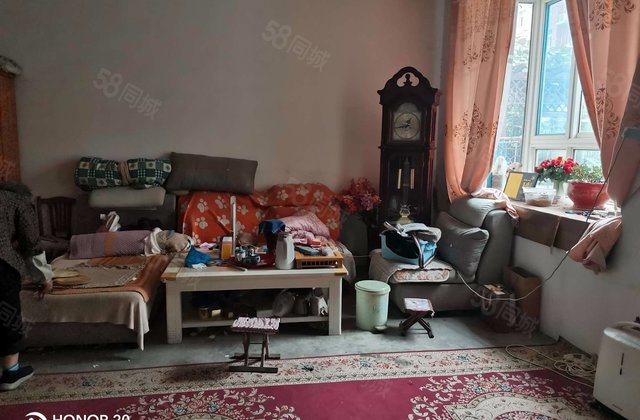 龙润花园(别墅)5室2厅176.87㎡130万二手房图片