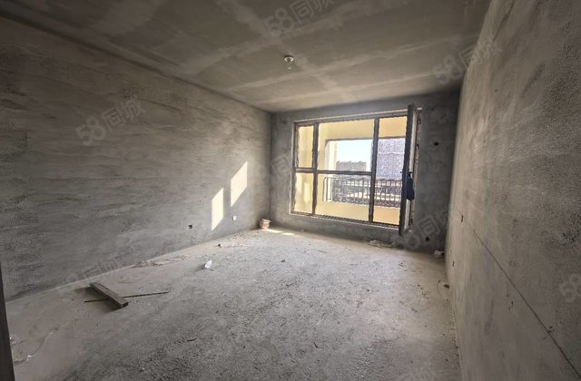 宏运橡榕里2室2厅95㎡41万二手房图片