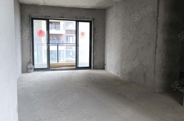 城光世纪城4室2厅131㎡78万二手房图片