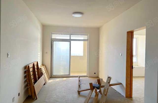 弘宇雍景湾3室2厅100.02㎡70万二手房图片