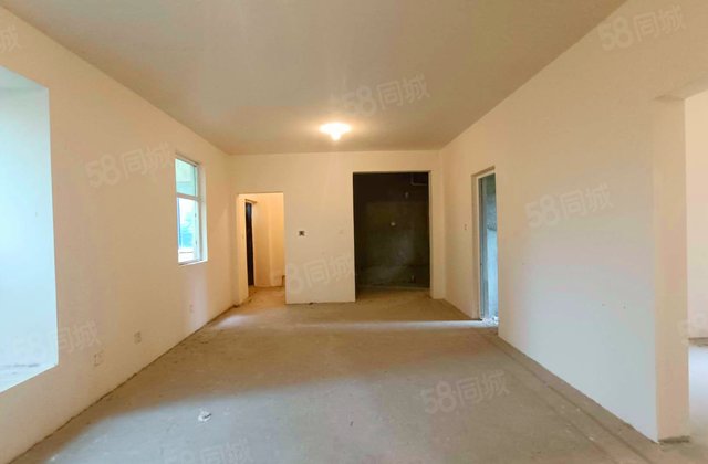 和成峰景道5号3室2厅99.22㎡85万二手房图片