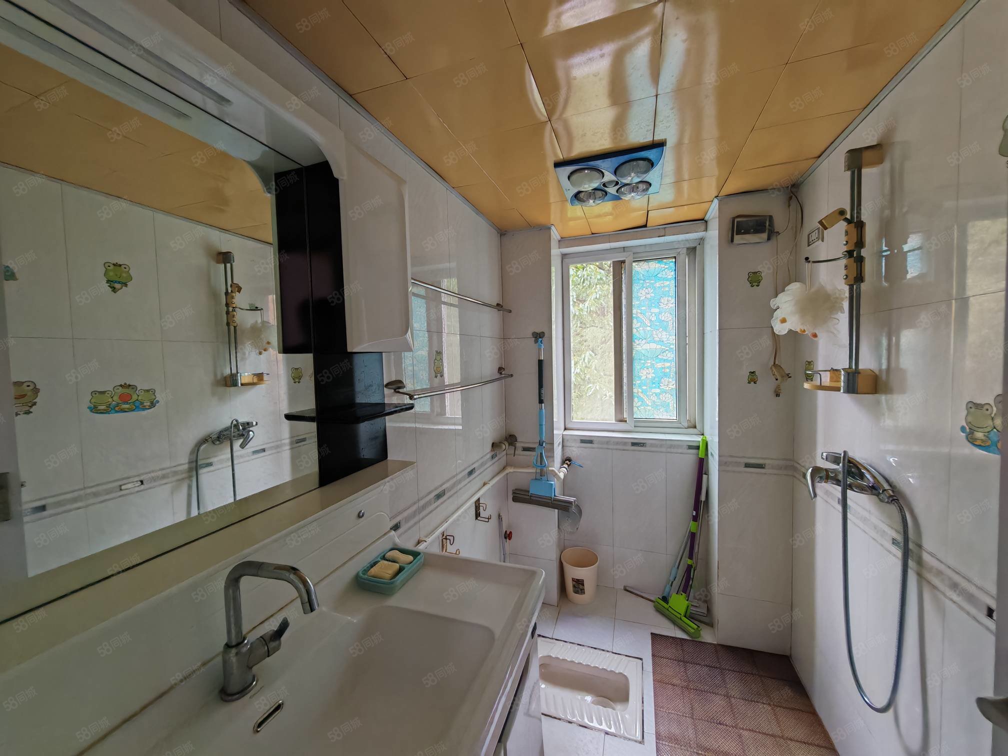 铁兵花园3室2厅1卫100㎡南北39.8万