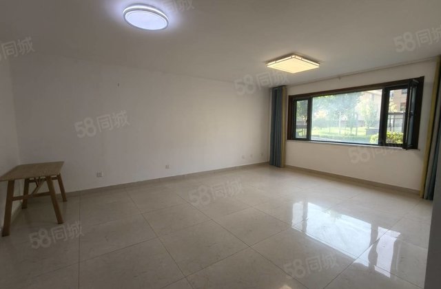 滨湖新城 双卫生间 精装好房 电梯房 商品房 近医院