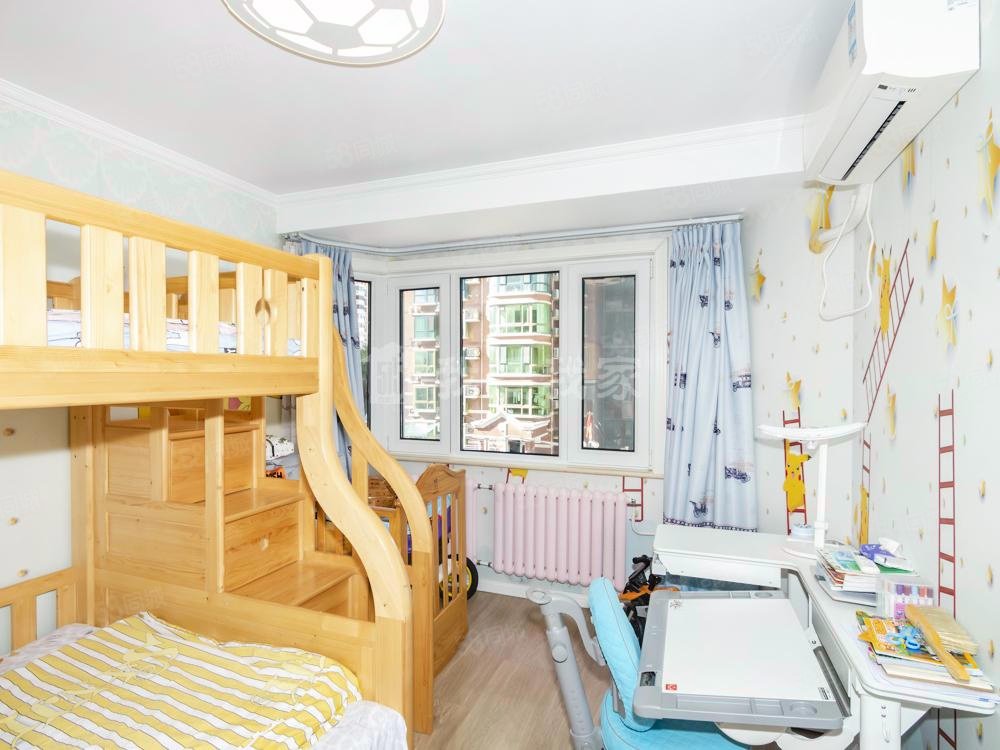 芳林苑3室1廳2衛(wèi)122.15㎡西南560萬(wàn)