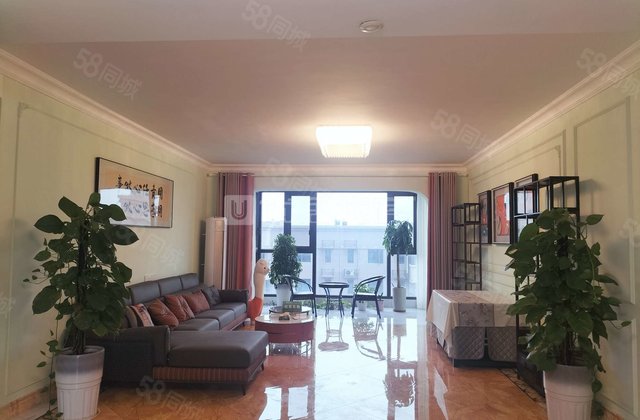 御园二期珑湾4室2厅181.78㎡109万二手房图片