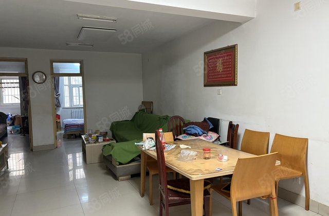 房东诚心出售，柳泉花园 南北通透 商业配套齐全 正规商品房