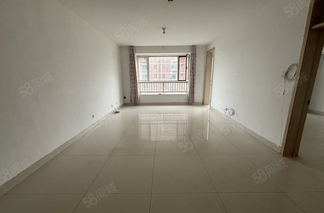 商品房单价低！急卖急卖急卖！满二带储！观澜一品名人苑世博园！