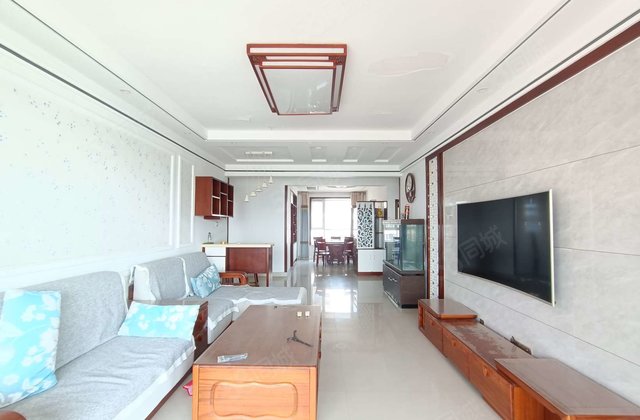 水城华府三室双卫三叶草户型有车储钥匙看房 一品家苑 中华御苑