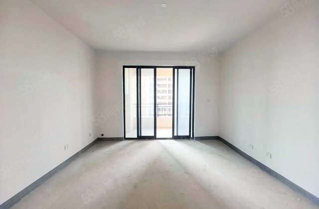 绿地国际博览城博翠3室2厅124㎡120万二手房图片