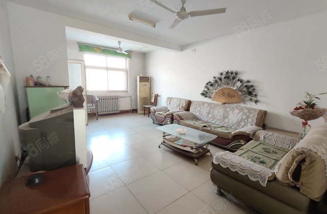 湖边，水城佳苑3楼东户，三室乐园实验，电厂乐园送储车位