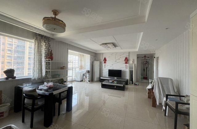 龙湾小区 商品房 边户139平三室 车位 免大税